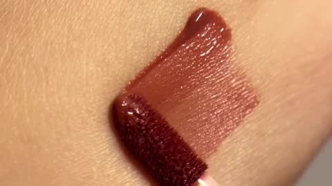 Product Review! Guèle Lip Moss Cera