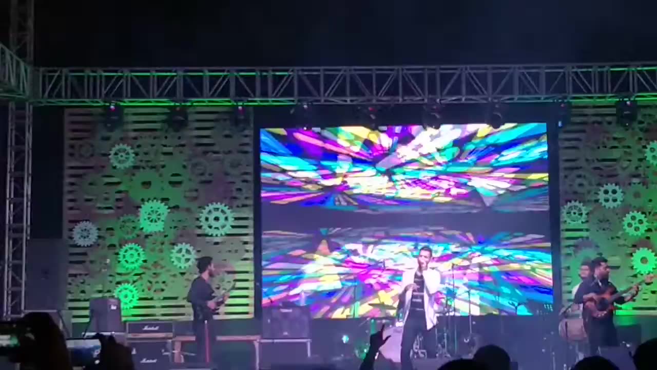 Kajra Mohabbat Wala" Like Never Before! | Live Fusion Music at Horn Ok Event 🌟🎸