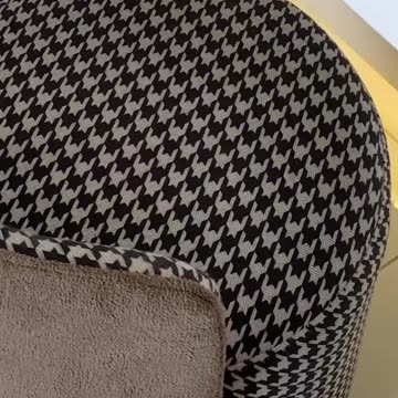 A Dreamy Luxury Closet by Interiosplash