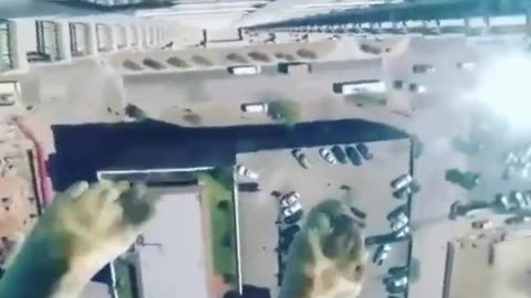 😮✨ Experience the Stunning View from Houston's Glass Sky Pool! | FeedMyCuriosity