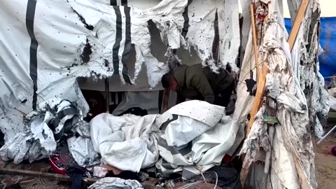 Gaza talks at critical moment, Qatar's prime minister says
			