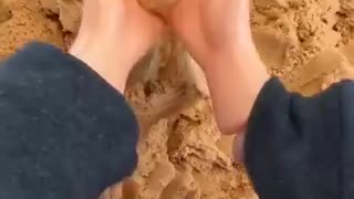 Must Watch: Using Tiny Hands with Slime!