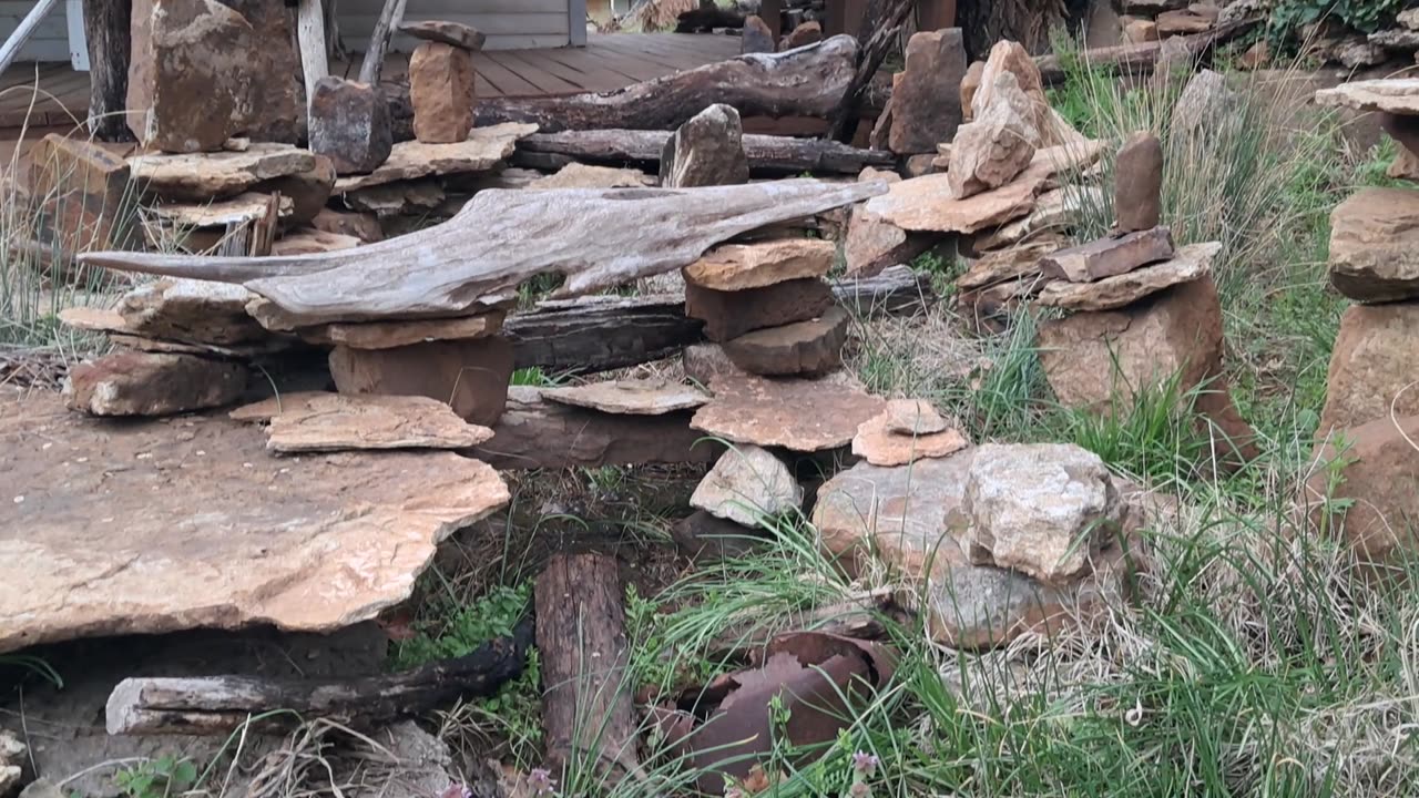 STREAM SIDE - IN MY YARD - RAMMM RAMMM RAMMMMM RAAMMMMMMMMM...
