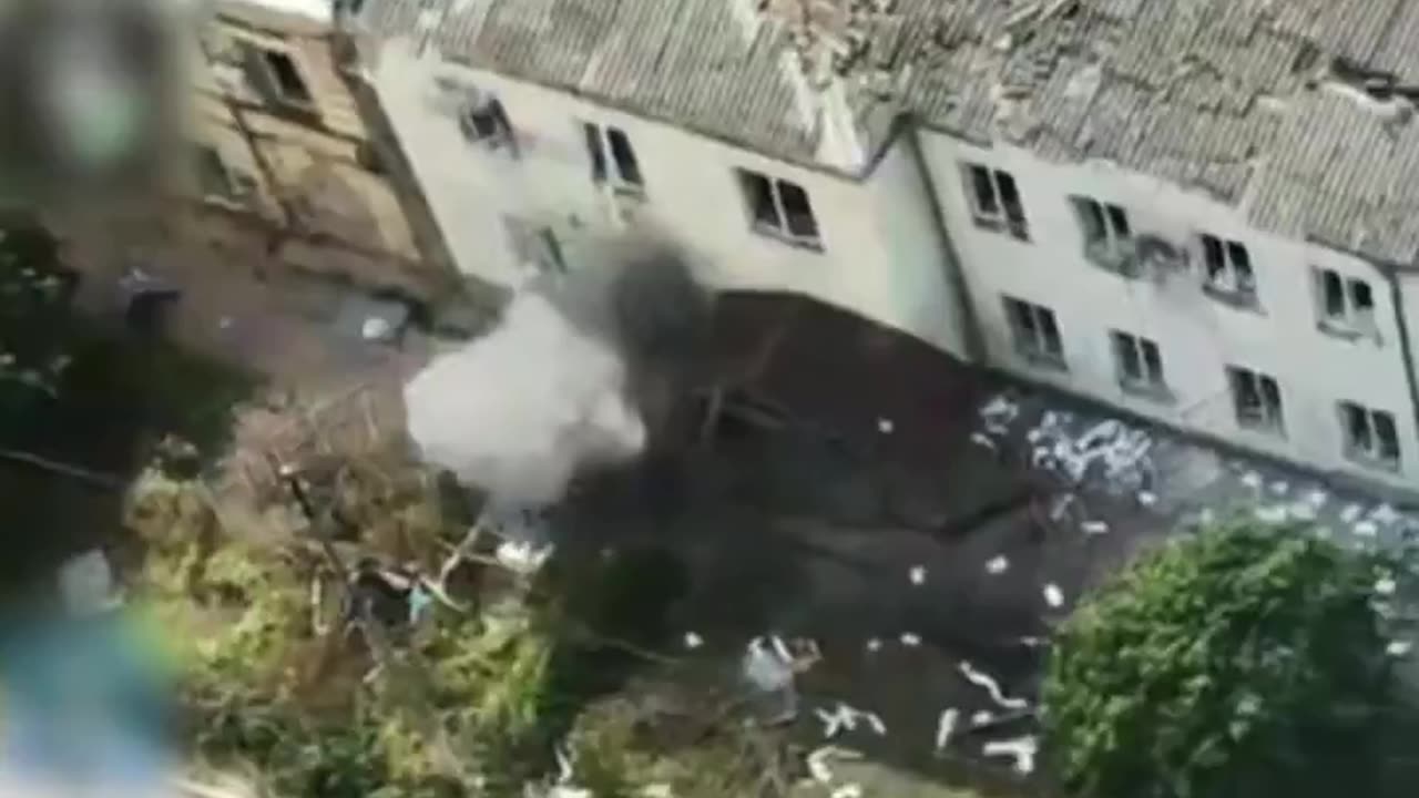 Russian Soldiers Entombed in Basement After Relentless Drone Strikes Seal Off Entrance