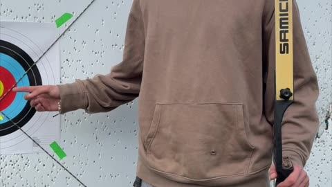 🏹 One smooth release in the autumn gold… and BULLSEYE!