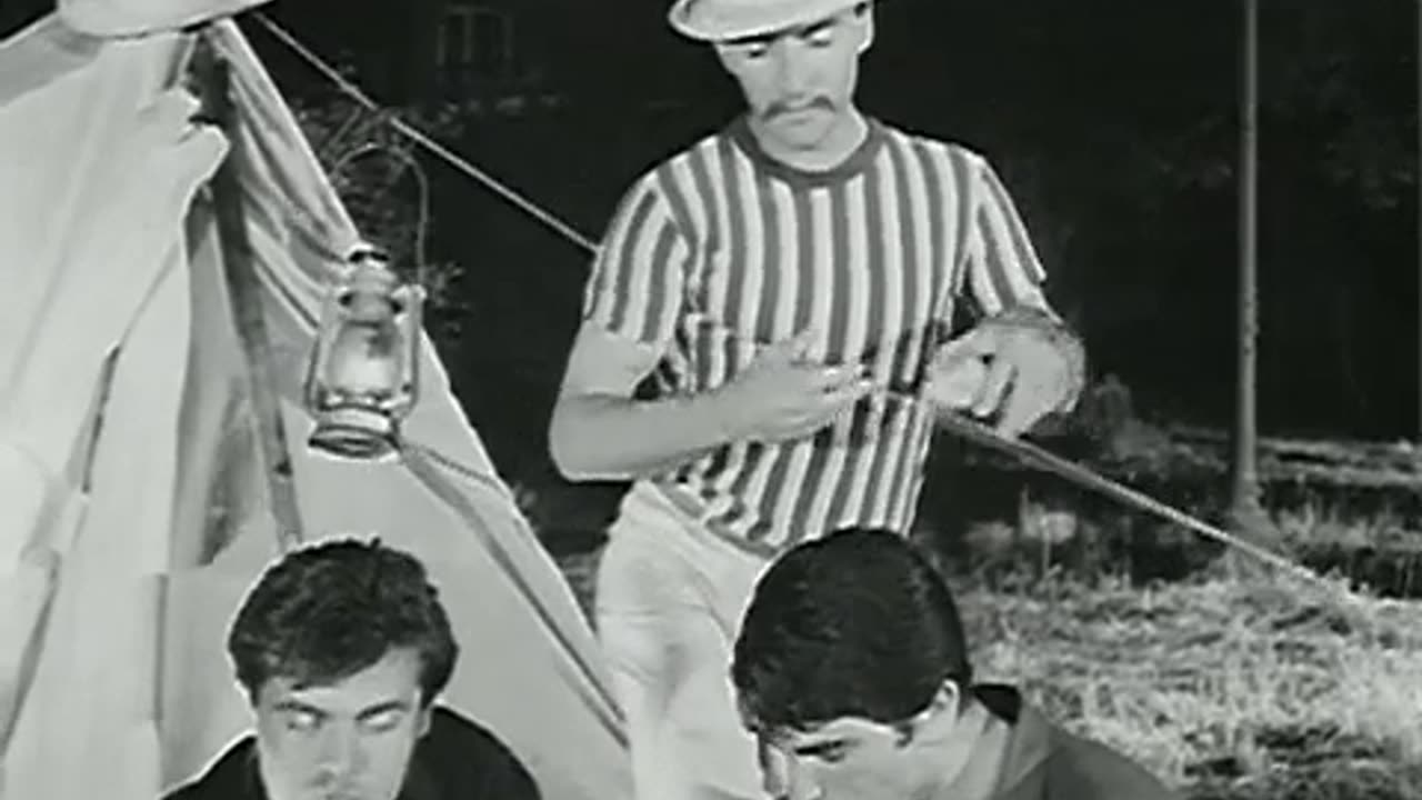 Ve Allah Gençleri Yarattı