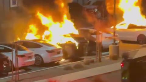 Tesla Collision Center in Vegas Hit by Arson at 2:45 AM