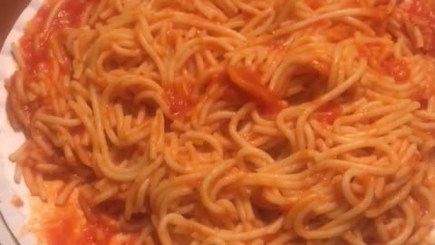 Top Level Tomato Sauce in a Jar