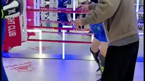 😱🥊 Female Sanda Fighter SENDS Kung Fu Master TO THE MAT | FCN