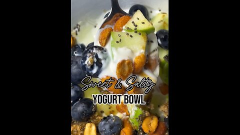 Savory Meets Sweet: The Ultimate Yogurt Bowl for Balanced Energy