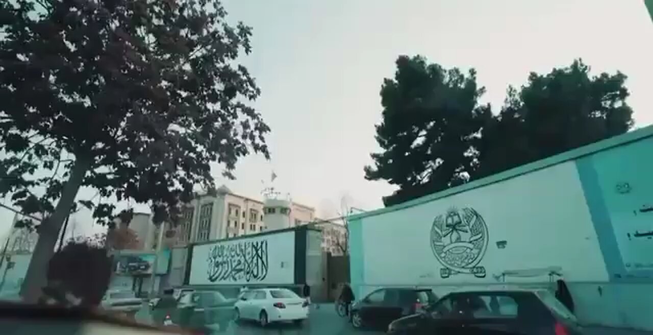 🚨 🤔 US embassy in Afghanistan transformed into football field