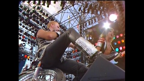 Judas Priest Live - Screaming for Vengeance [30th Anniversary Edition] Bonus DVD