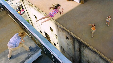 Owen Wilson Throws Child Across Rooftop_-_Movie Clip