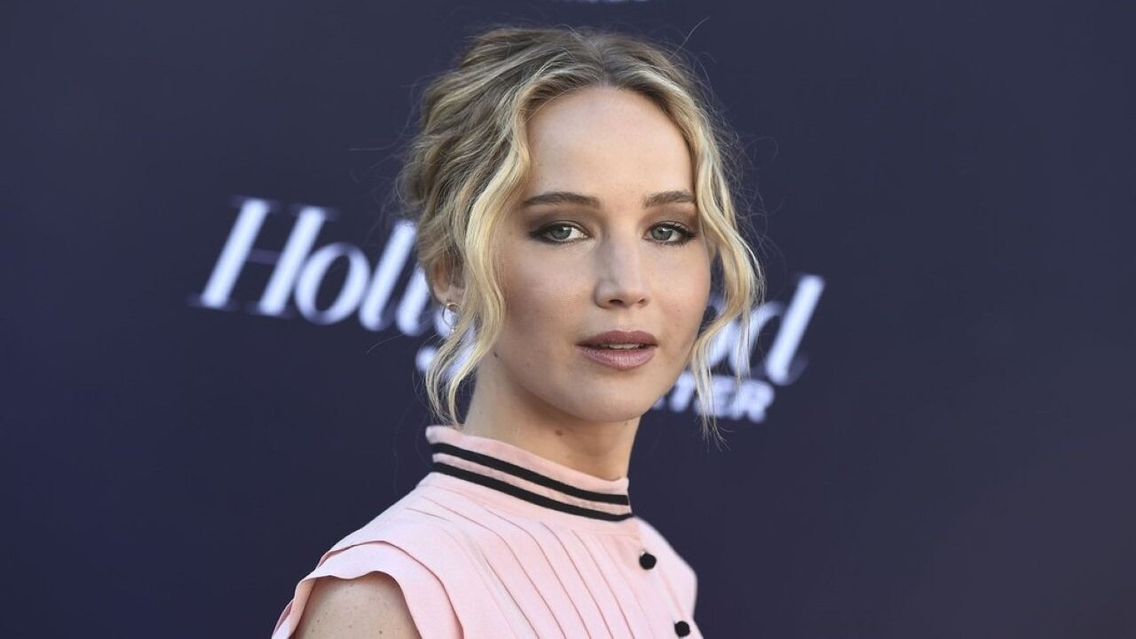 The Blunder Games: Jennifer Lawrence Says No More Trump Talk Because Hollywood Actors Are Powerless