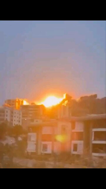 Following yesterday’s evacuation orders, the IDF struck Hezbollah targeted southern Lebanon