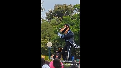 Disneyland Musical Season #disney #music #fun
