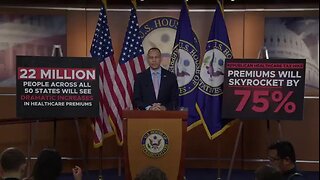 Hakeem Jeffries Says Gov. Pritzker Is a Model on How To Fight Crime