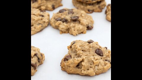 Banana Chocolate Chip Oatmeal Cookies