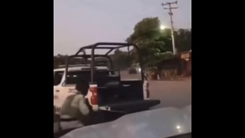 SICARIO SHOOTOUTS WITH MEXICAN POLICE!!!