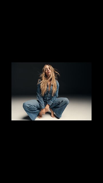 Demented Denim: AI Fashion Show Has Both Sides Of The Political Aisle Celebrating 'Good Jeans'