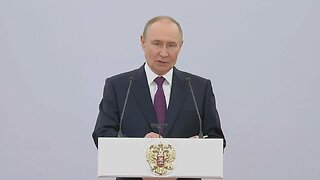 Live: Putin spricht bei Forum “Starke Ideen für die neue Zeit”