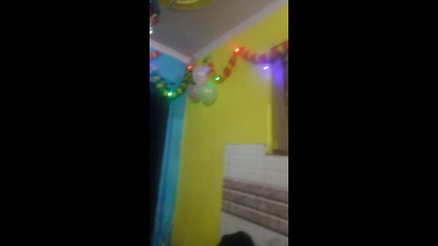 We were decorated the room at festival time