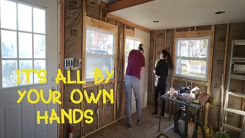 It's incredible, look at the house this couple built with their own hands!!!