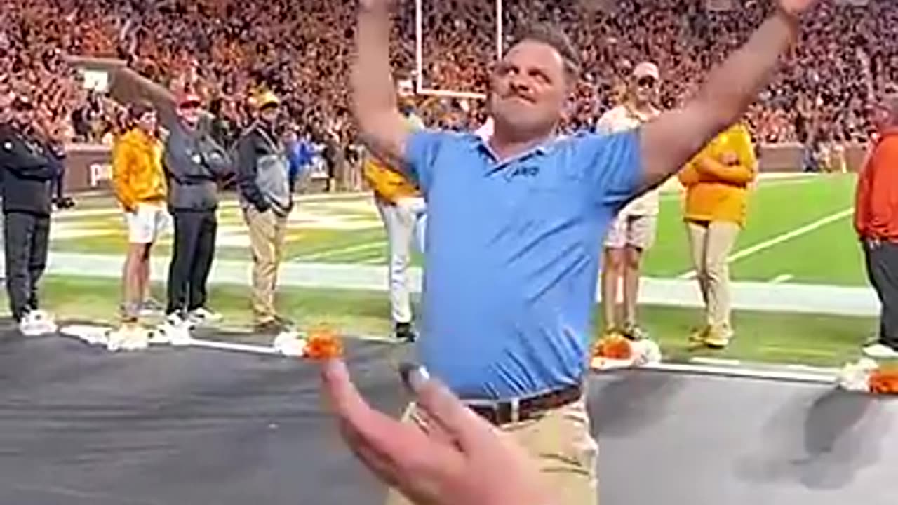 Breaking: University ‘security guard’ shows off moves in dance routine