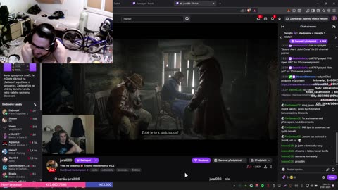 Řekni ahoj! Say hello! Sag hi!