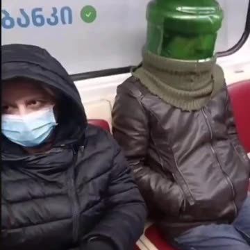 Ogni tanto ricapitano sott'occhio.... Non ci si può credere.