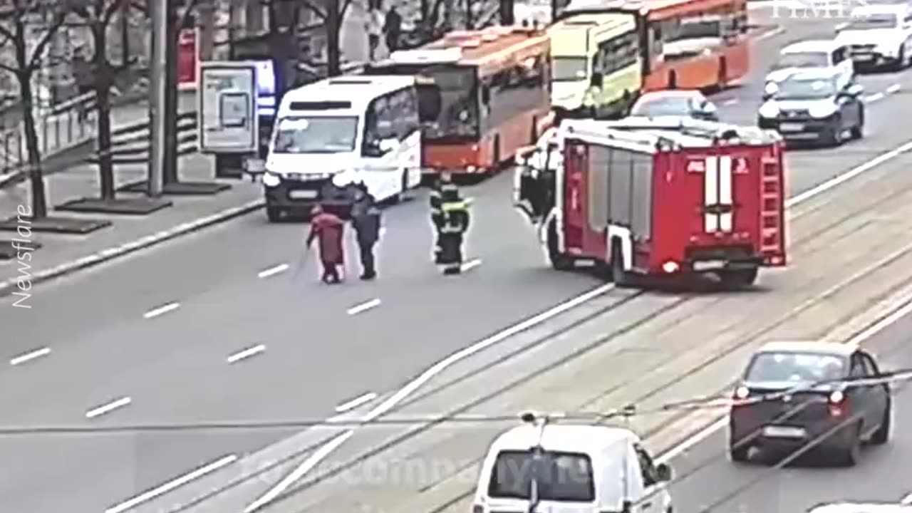 The Globalists want to destroy Russia too.