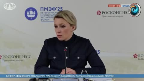 Maria Zakharova è uno spettacolo. Umilia politicamente Lady Aspen facendola diventare un puffo: