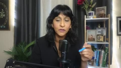 Что в этих вещах_ с разоблачителем фармы Сашей Латыповой