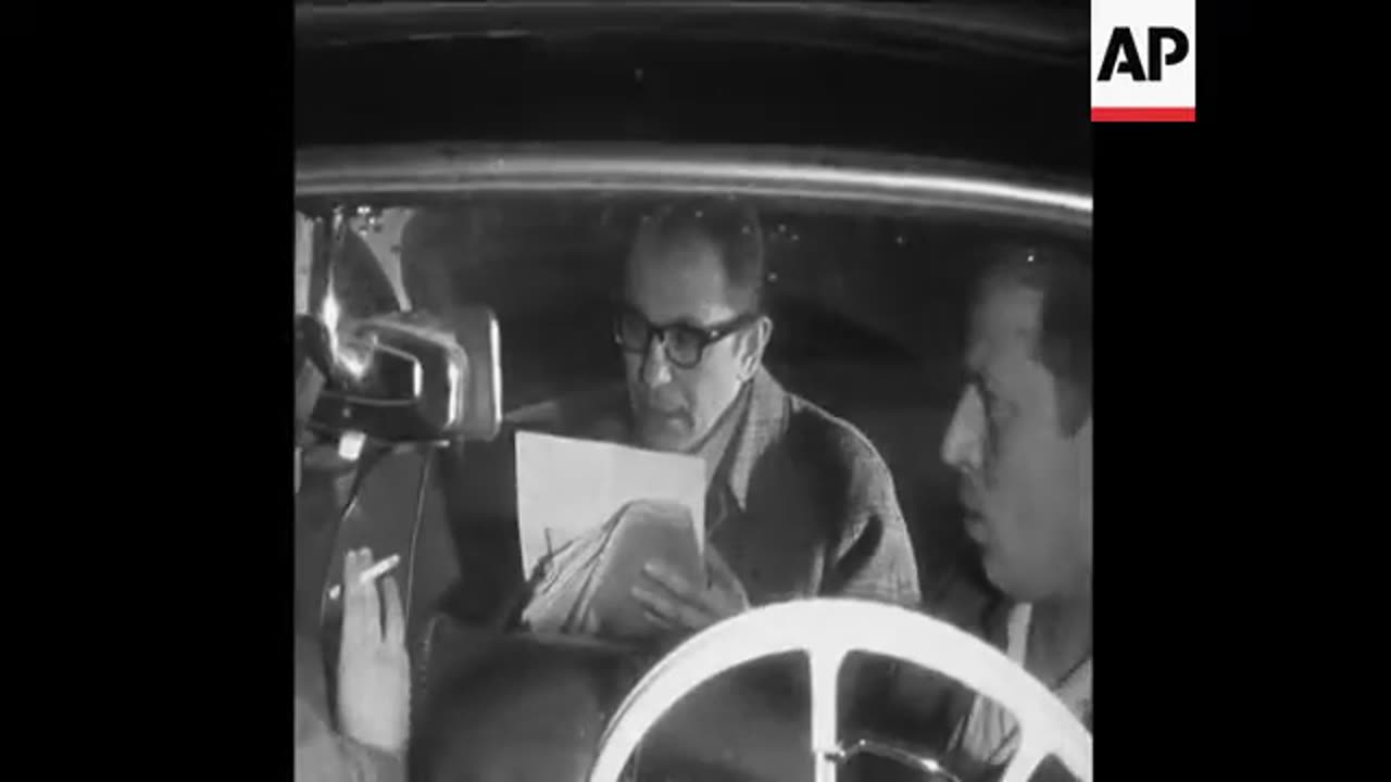 PERSIAN STUDENTS IN MUNICH DEMONSTRATE AGAINST SHAH VISIT