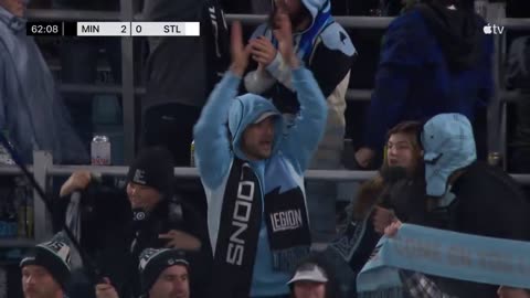 Major League Soccer - One-touch finish from Joaquin Pereya to double the Minnesota lead. 😯