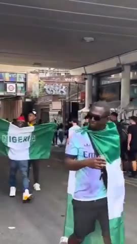 ENGLAND LOOKS LIKE SHIT. NIGGERS EVERYWHERE. 💩💩💩🤦‍♀️