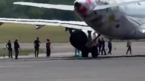 GRAPHIC: 35-year-old man takes his own life by jumping into a jet engine