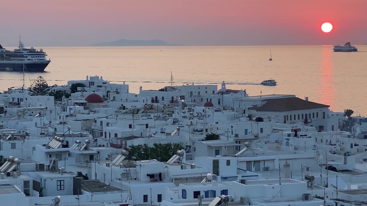 Makeba X Mykonos!