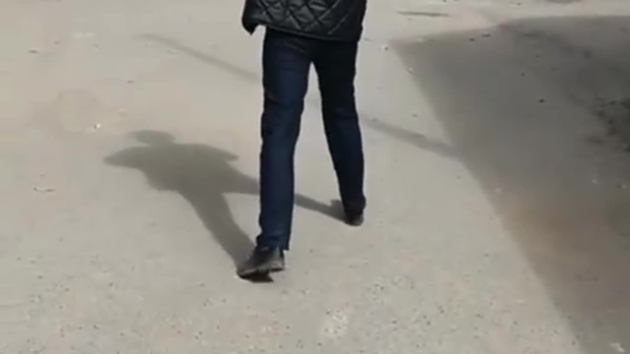 When you find yourself in an unfamiliar part of the city 🤣 Dudes be careful 😅