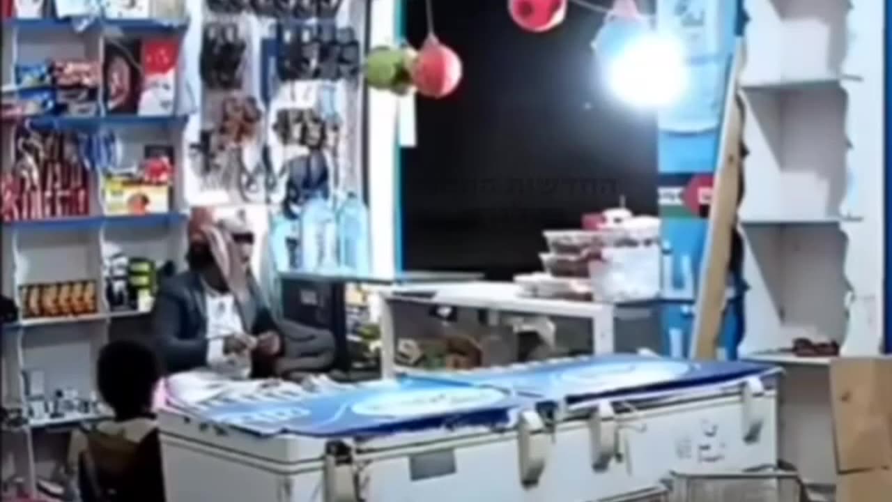 US bombing viewed from a Yemeni shop