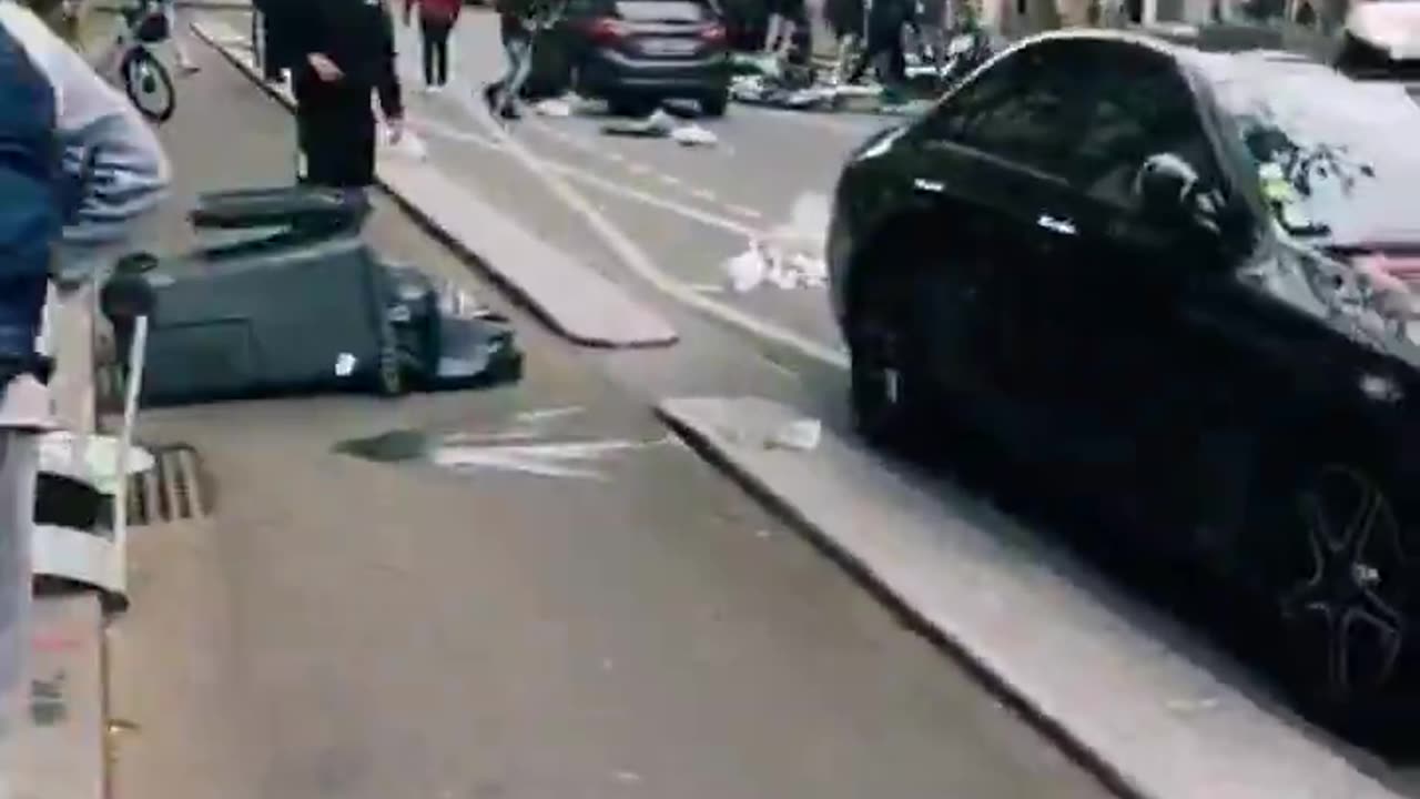 Fake Afghan asylum seekers wreak havoc in Paris and attack French natives.