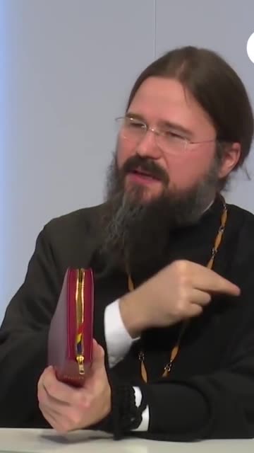 Ereticu Ecumenist Macarie Hulitor,Schismatic,Apostat,Antihrist,Batjocoritor al Semnului Crucii 2018