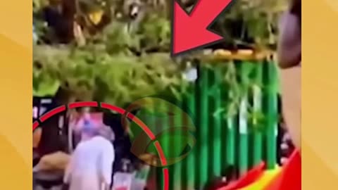 STUFFS AND OBJECTS MOVES AS IF GRAVITY DOESN'T EXIST.