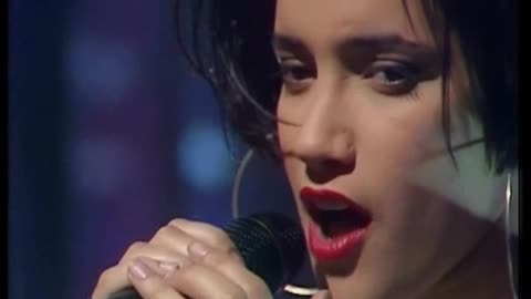 Martika - Toy Soldiers = TOTP 1989