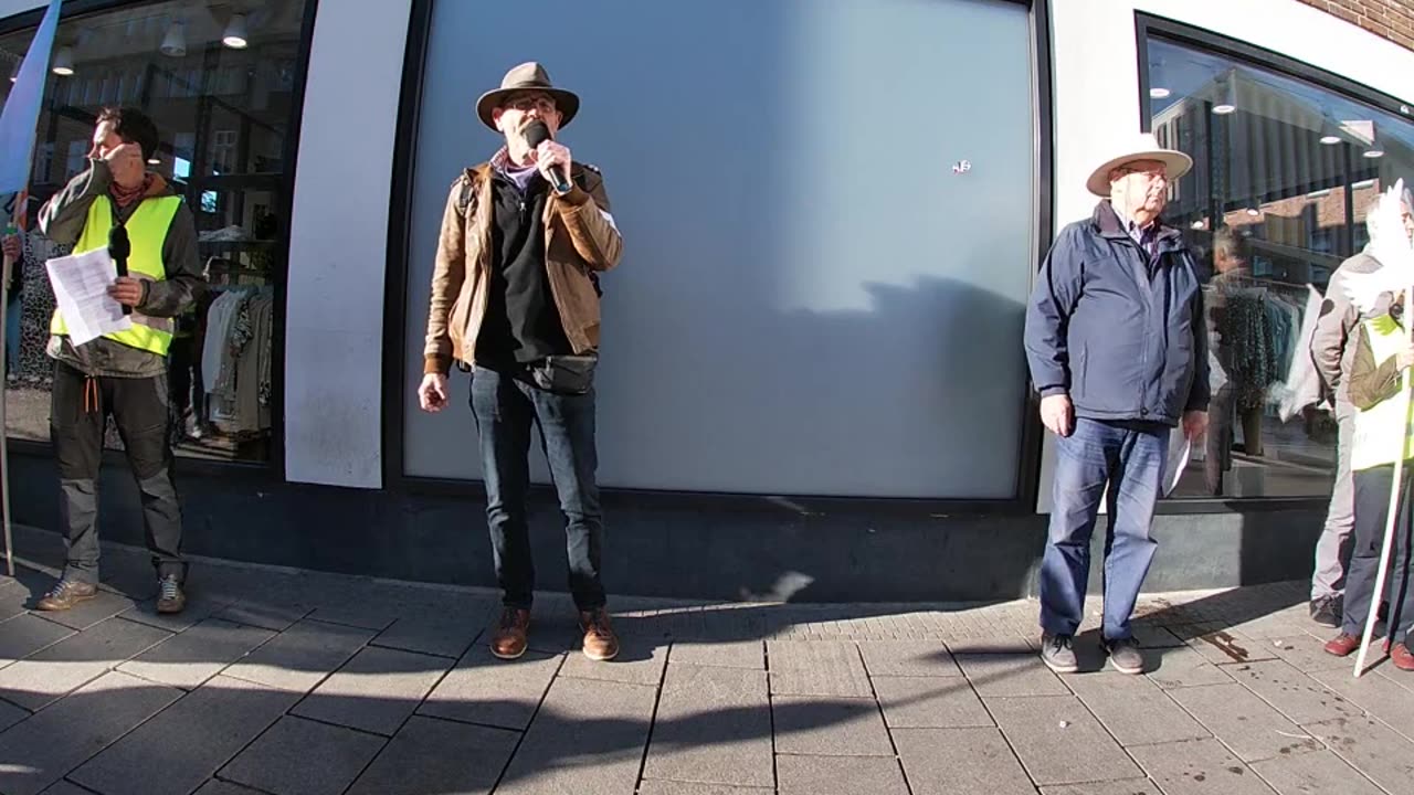 Lübecker Demo - Die Russen sind nicht unsere Feinde