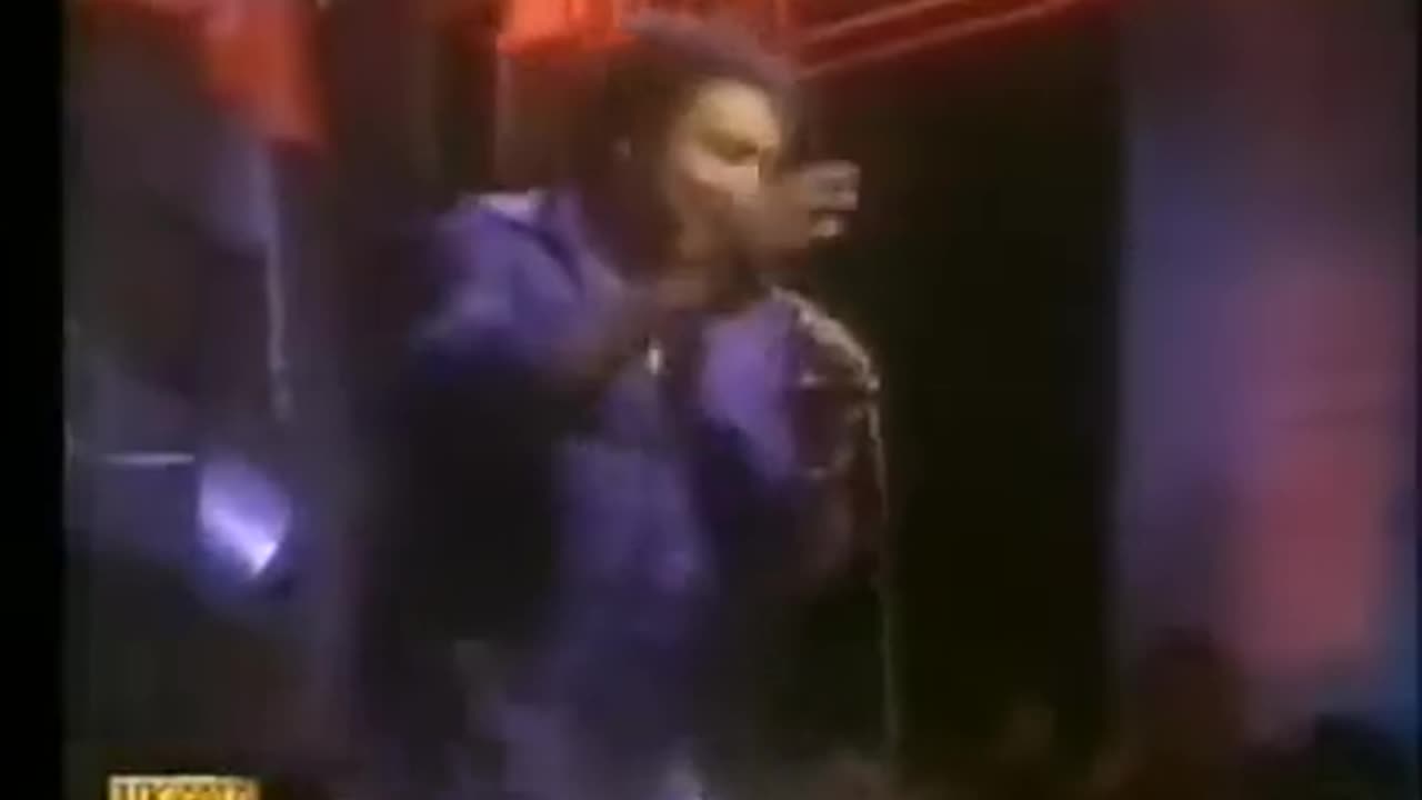 Barry Biggs - Wide Awake in a Dream