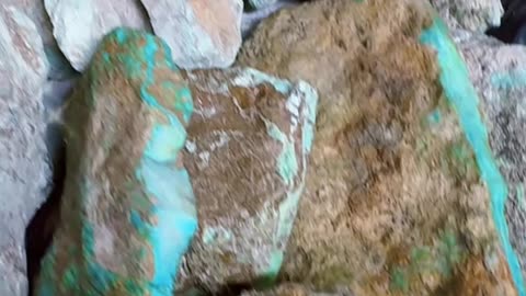 250611-7 Turquoise Rough: Slice Open Time’s Palette with One Cut
