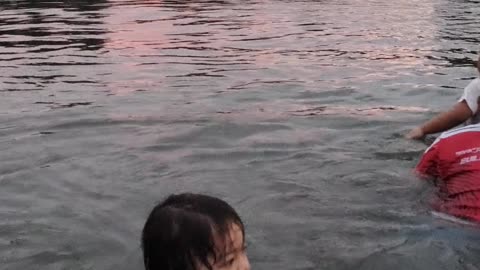 Hold gyud ni papa Rg