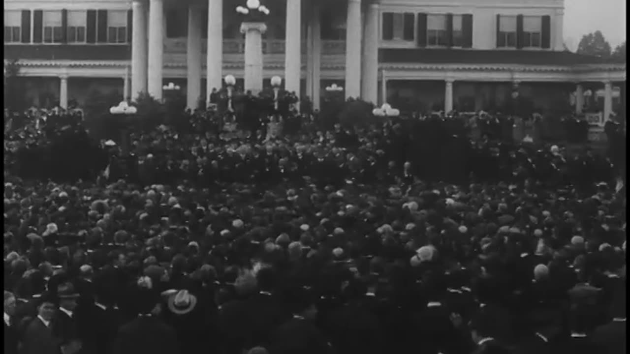 [STOCK NEWSREEL EXCERPTS] - [STOCK NEWSREEL EXCERPTS] - cbs-cbswwi-128