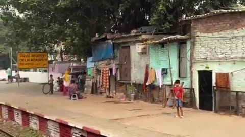 The condition of a railway platform in Delhi